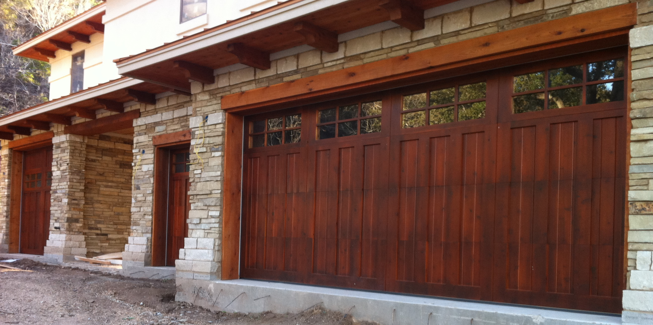 Wood Garage Doors |